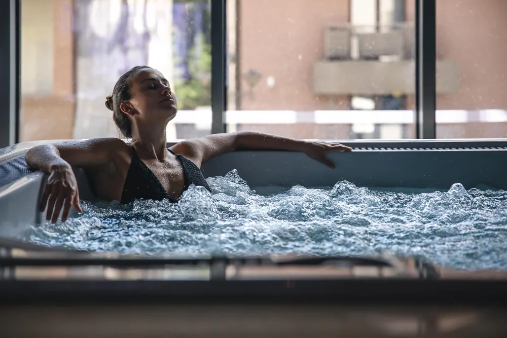 Cum se întreține un jacuzzi