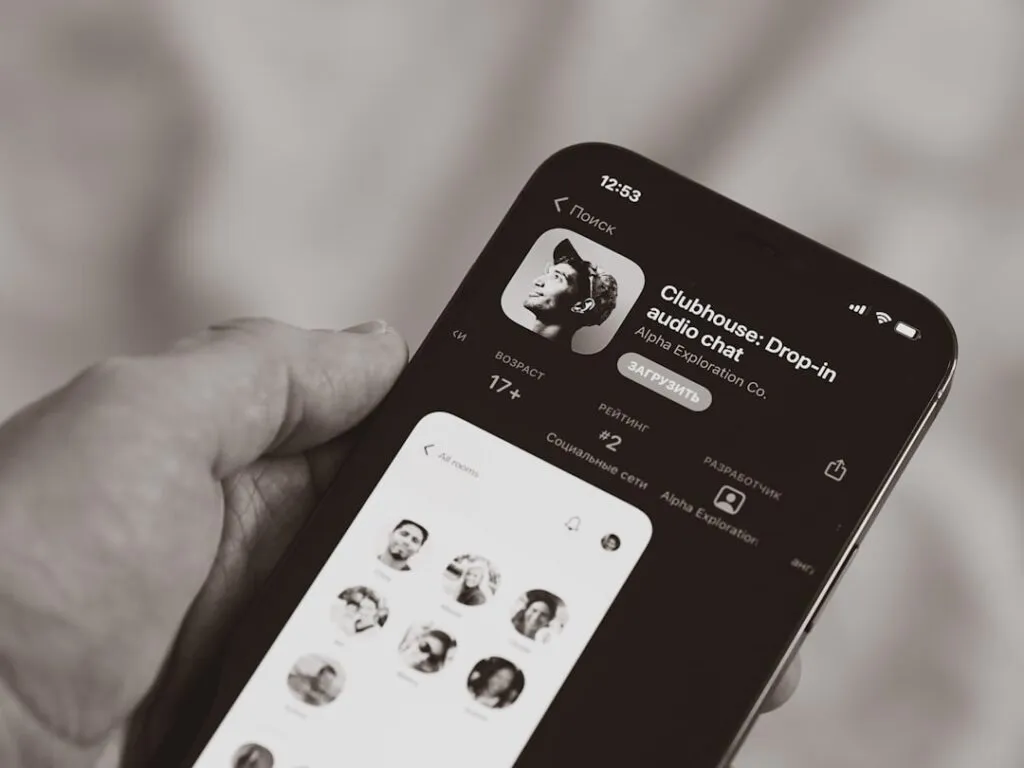 Cum să creezi o aplicație mobilă de succes Photo Mobile app development