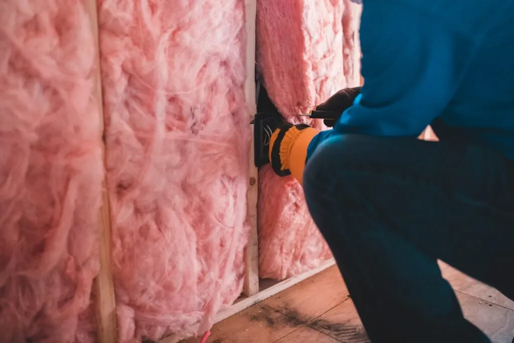 Izolarea termică a locuinței: soluții eficiente Photo Insulation materials