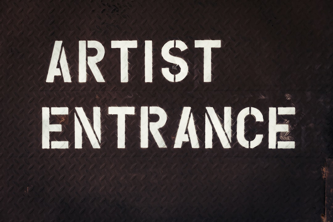 Photo attract clients