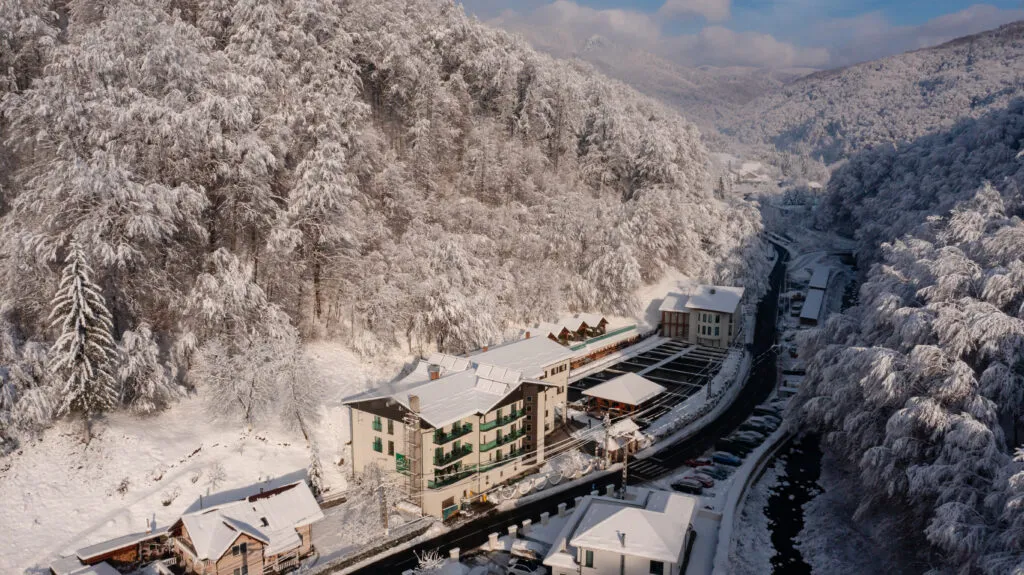 Hotel Lostrița – locul din Maramures unde echipele devin mai unite și ideile prind viață