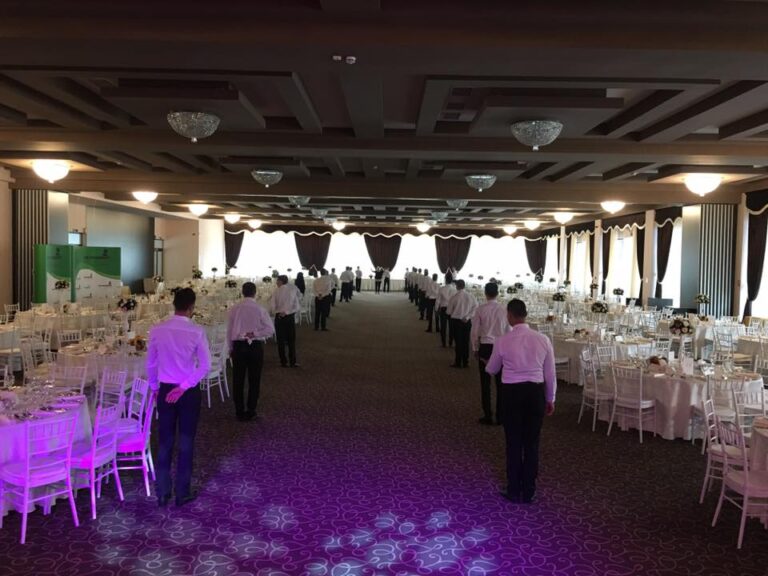 Cum transformă personalul profesionist un eveniment obișnuit într-o experiență memorabilă