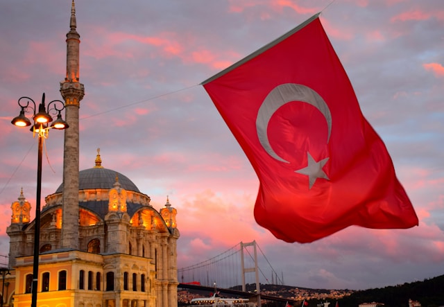 Istanbul cu buget redus: Cum să vizitezi orașul fără să cheltui o avere